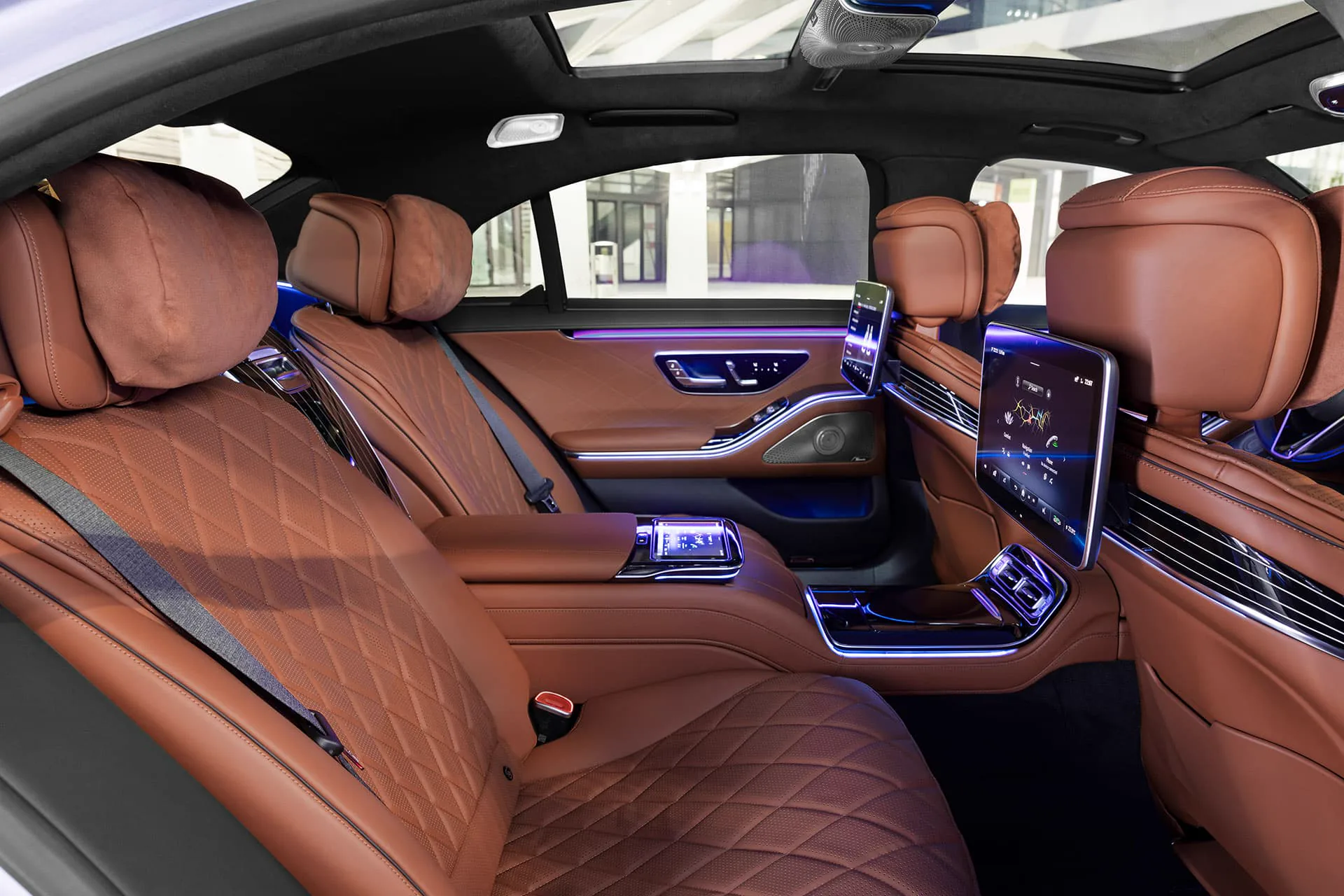 Mercedes S-Class / EQS rear passenger cabin VIP transfer